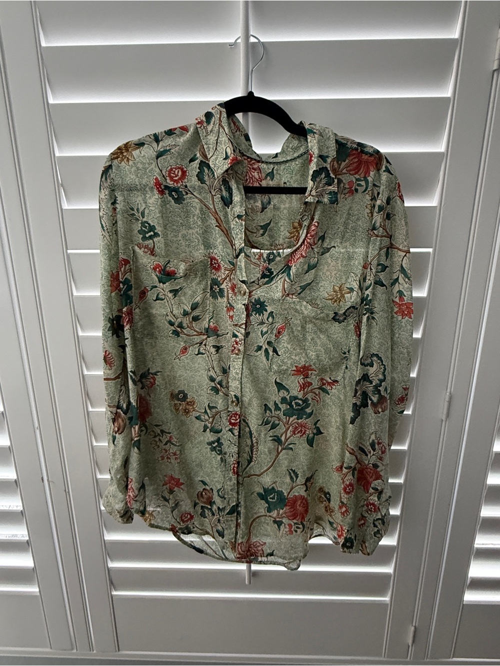 Light Sage Floral Button-Up Shirt - Unbranded